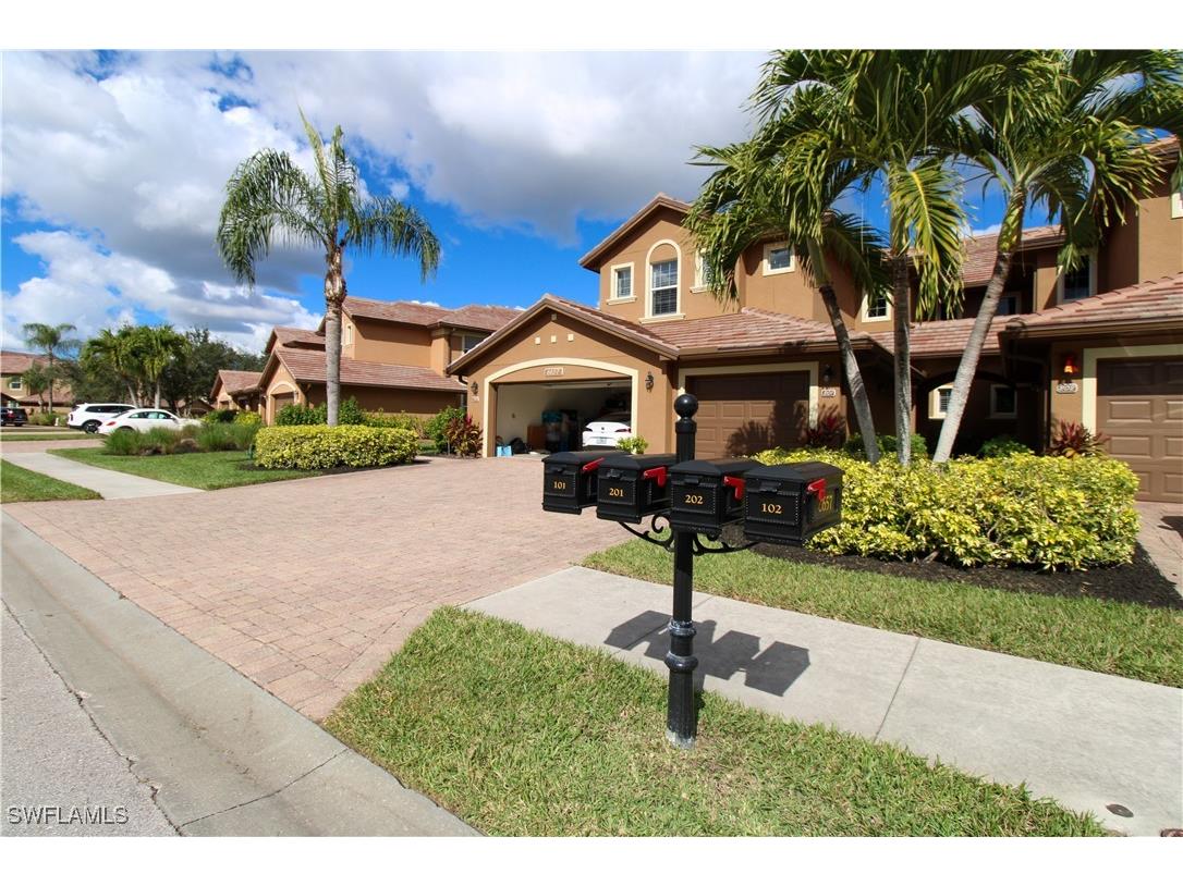 6657 Alden Woods Circle #201 Naples FL 34113 226003325 image40