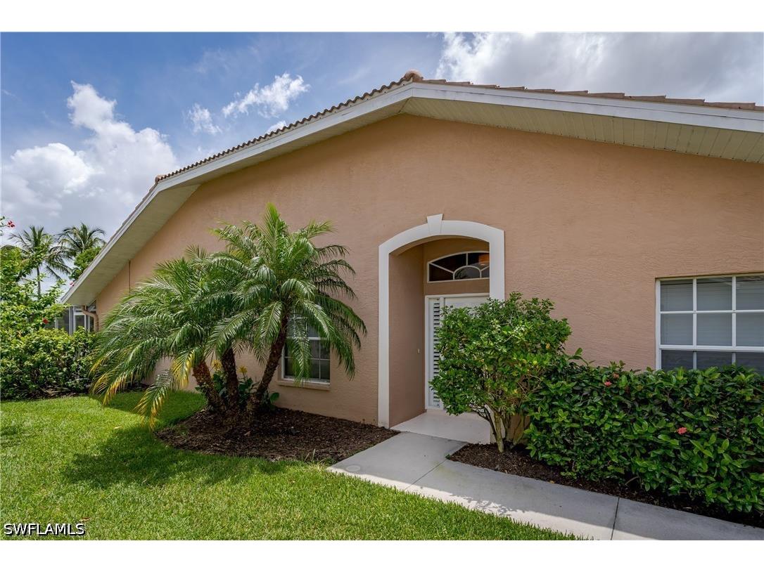 6658 Castlelawn Place #9 Naples FL 34113 226023610 image4