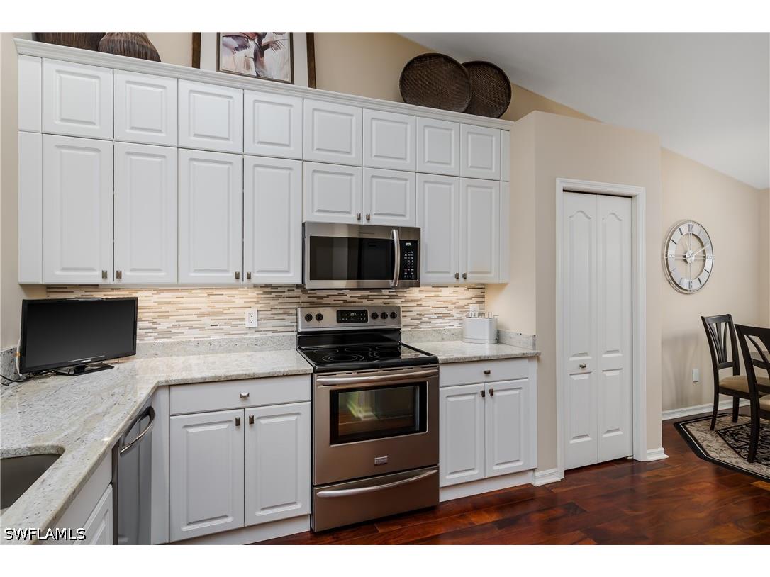 6658 Castlelawn Place #9 Naples FL 34113 226023610 image9