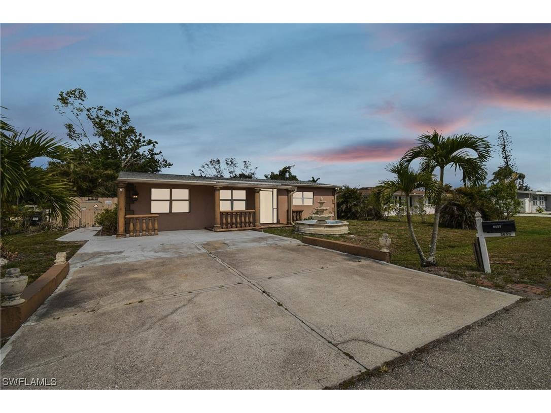 6659 Fiesta Way Fort Myers FL 33919 223039903 image1