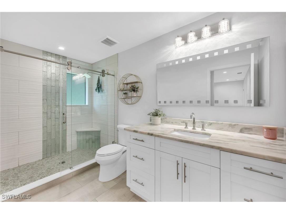 6659 Livingston Woods Lane Naples FL 34109 226000310 image17