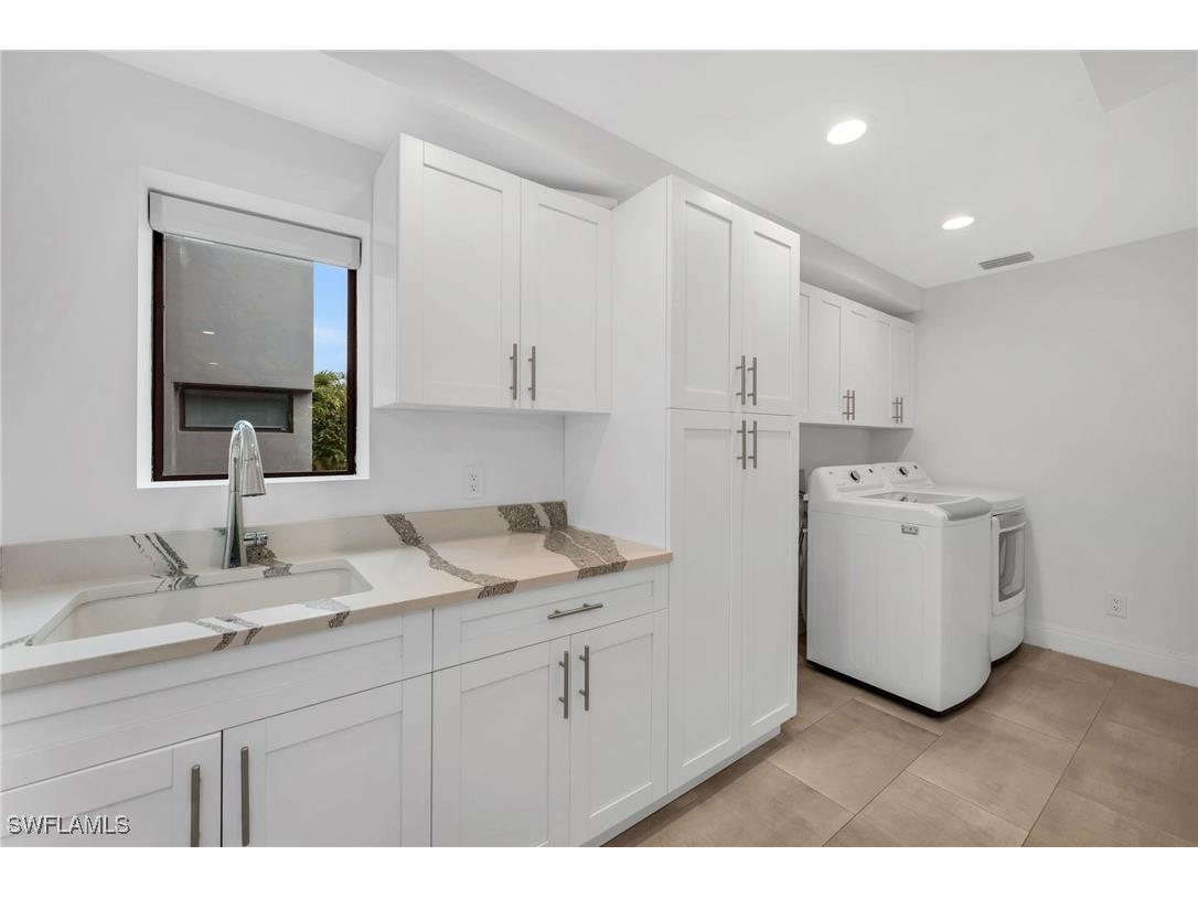 6659 Livingston Woods Lane Naples FL 34109 226000310 image20