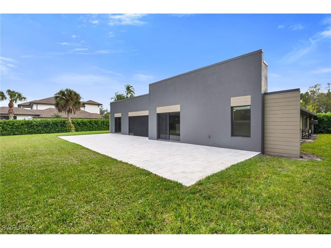 6659 Livingston Woods Lane Naples FL 34109 226000310 image5