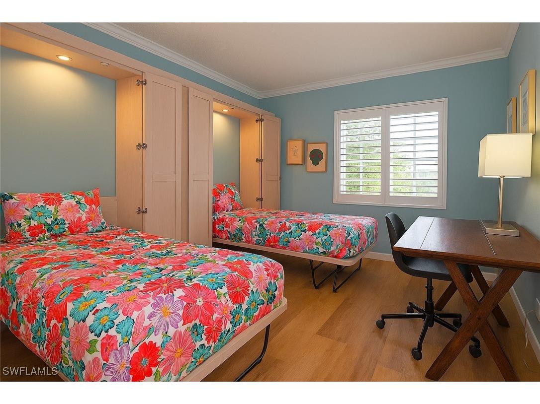 666 3rd Street S #201 Naples FL 34102 225069944 image8