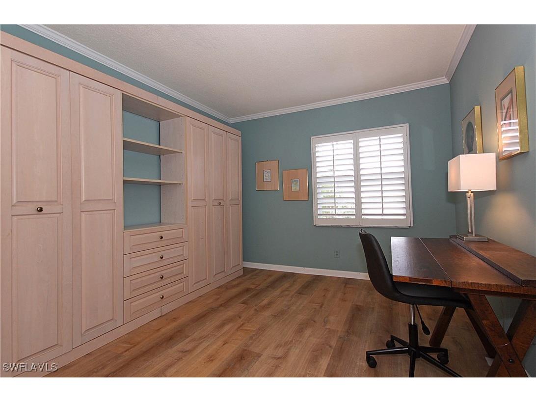 666 3rd Street S #201 Naples FL 34102 225069944 image9