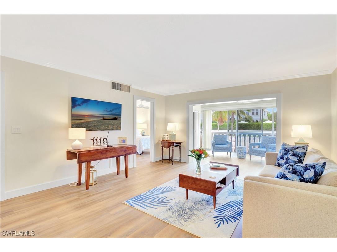 666 3rd Street S #105 Naples FL 34102 223085726 image1