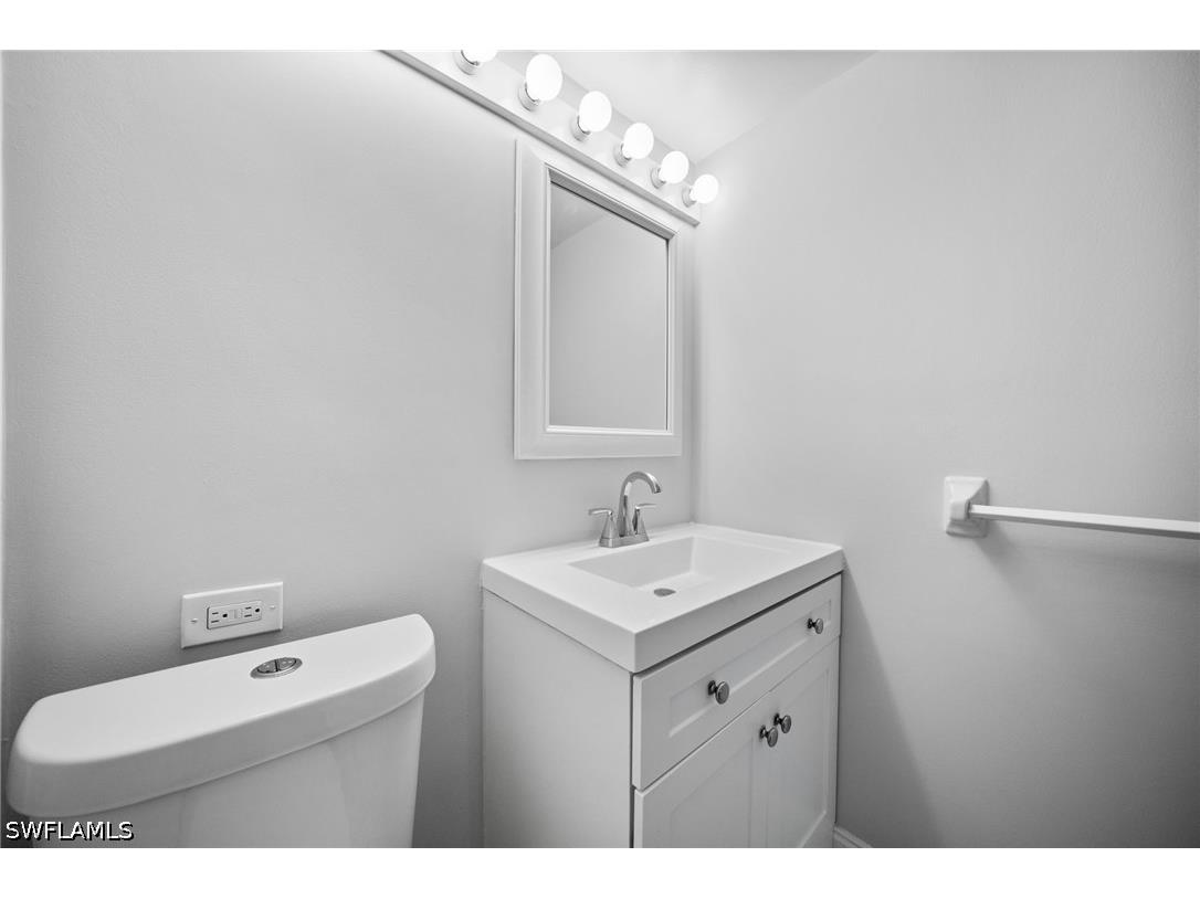 666 3rd Street S #106 Naples FL 34102 226016315 image18