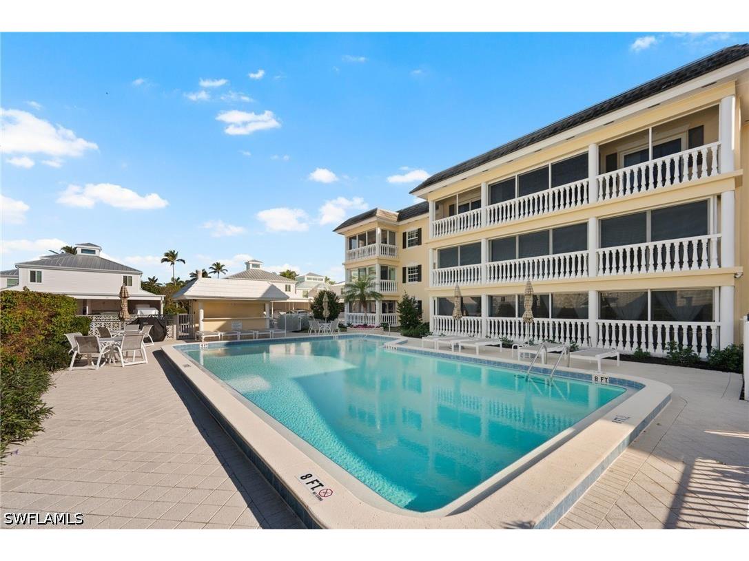 666 3rd Street S #106 Naples FL 34102 226016315 image25