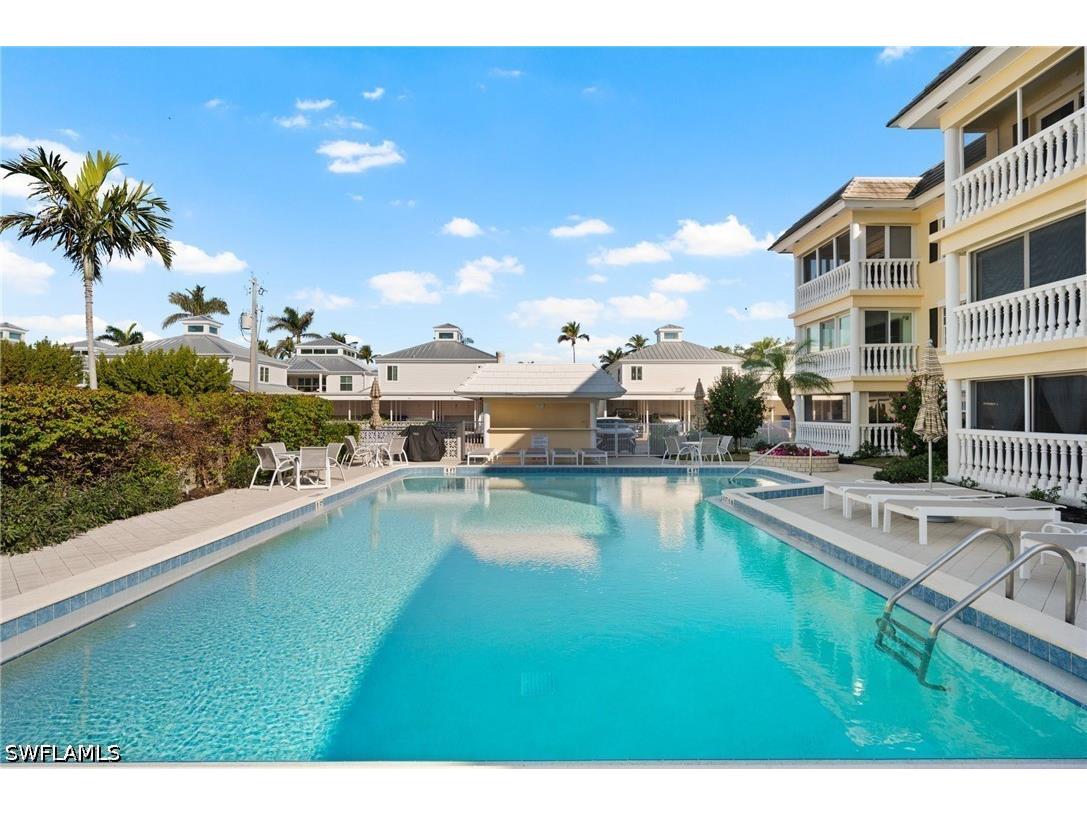 666 3rd Street S #106 Naples FL 34102 226016315 image26