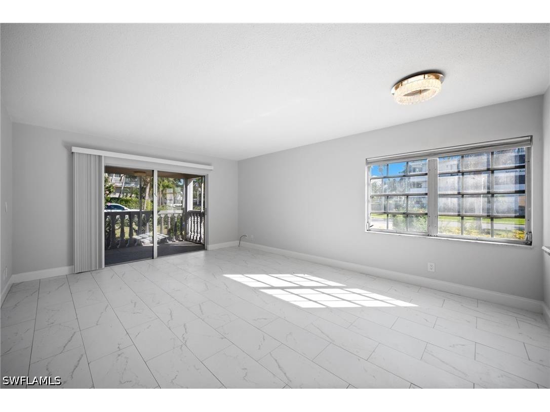 666 3rd Street S #106 Naples FL 34102 226016315 image3