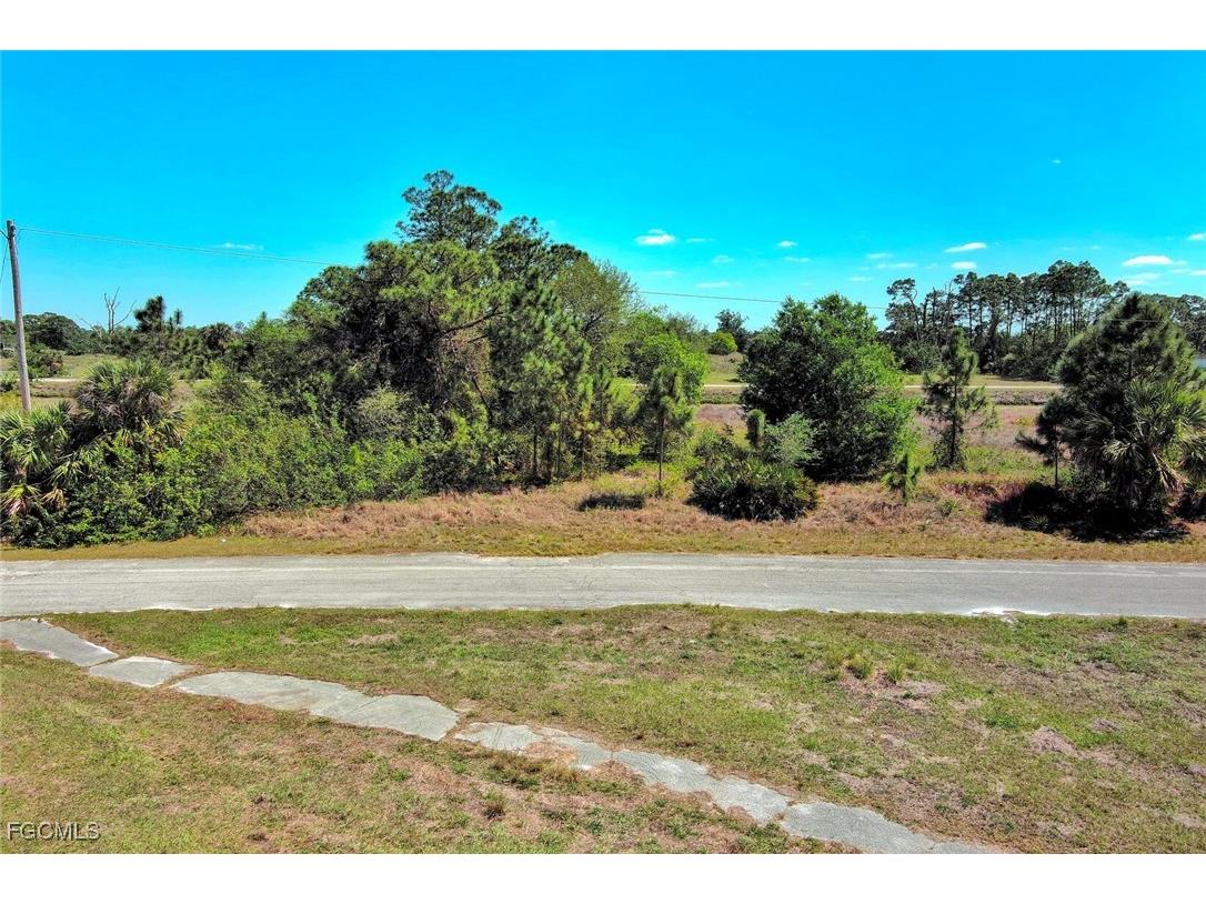 666 Charles Sise Street Lehigh Acres FL 33974 2025008177 image1