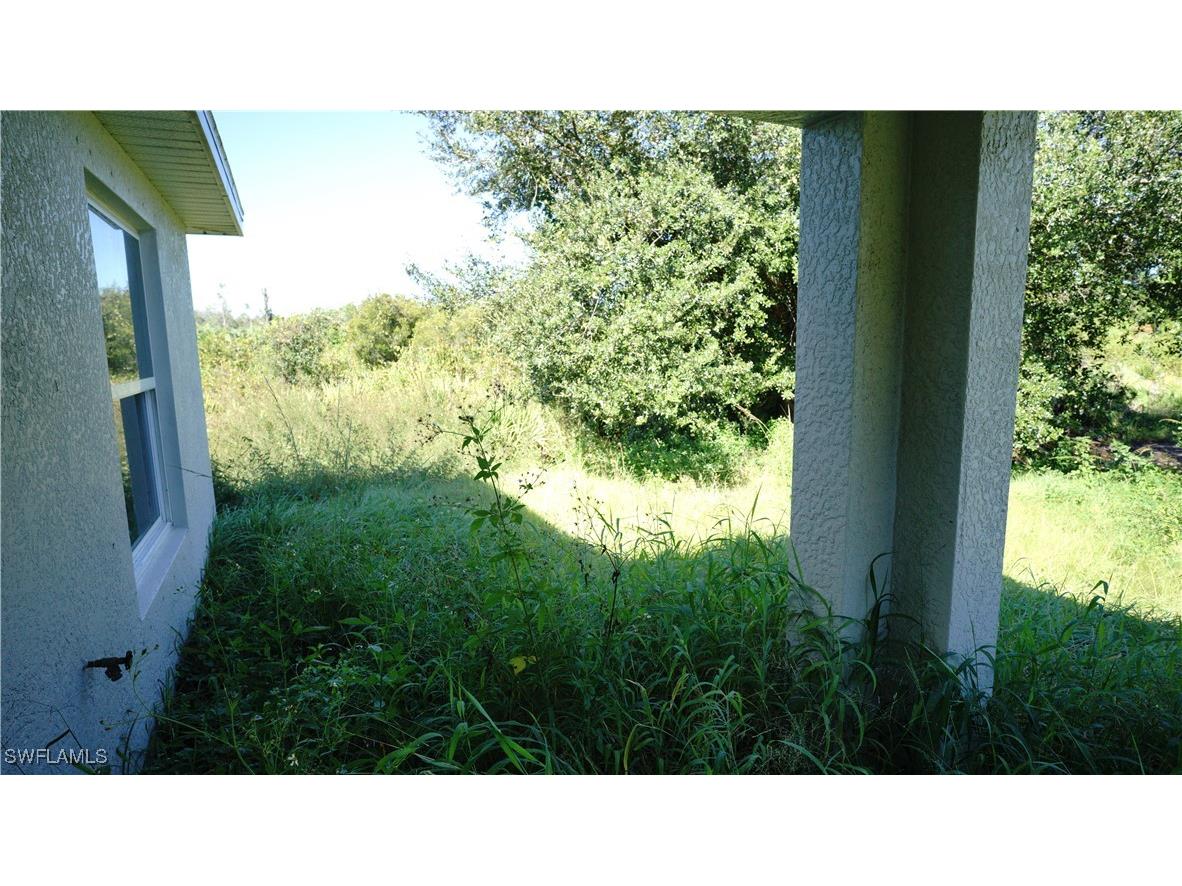 666 Vanola Court Lehigh Acres FL 33972 225075189 image10