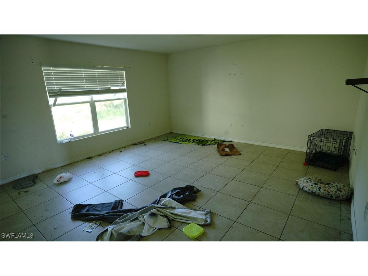 666 Vanola Court Lehigh Acres FL 33972 225075189 image6