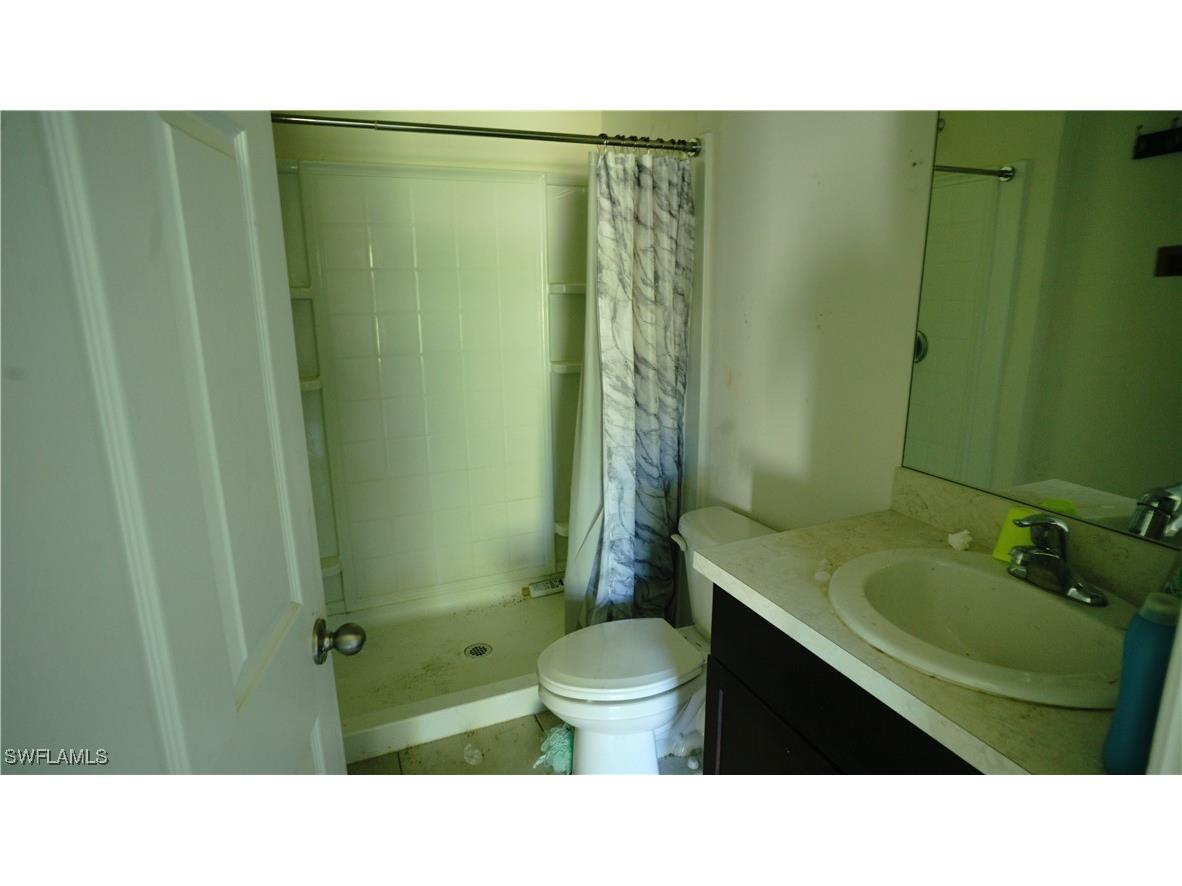 666 Vanola Court Lehigh Acres FL 33972 225075189 image8