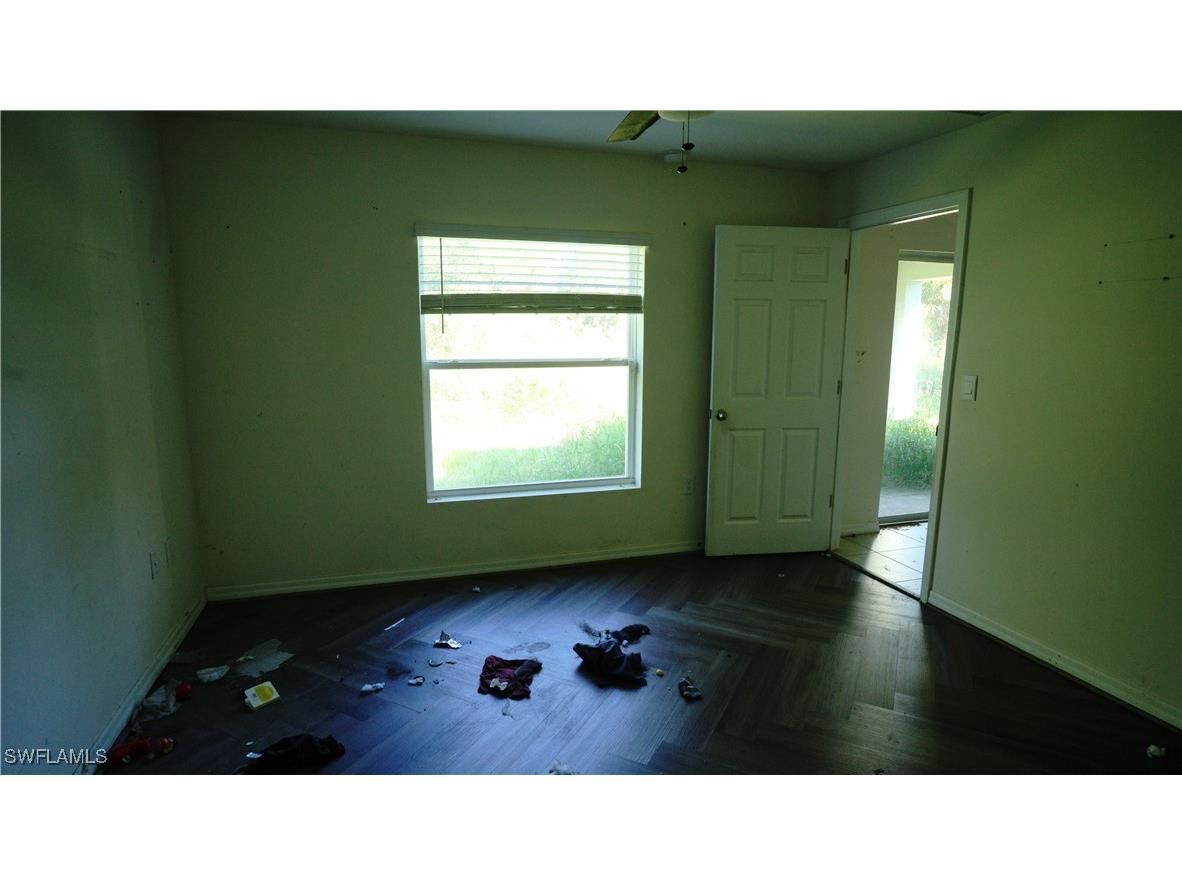 666 Vanola Court Lehigh Acres FL 33972 225075189 image9