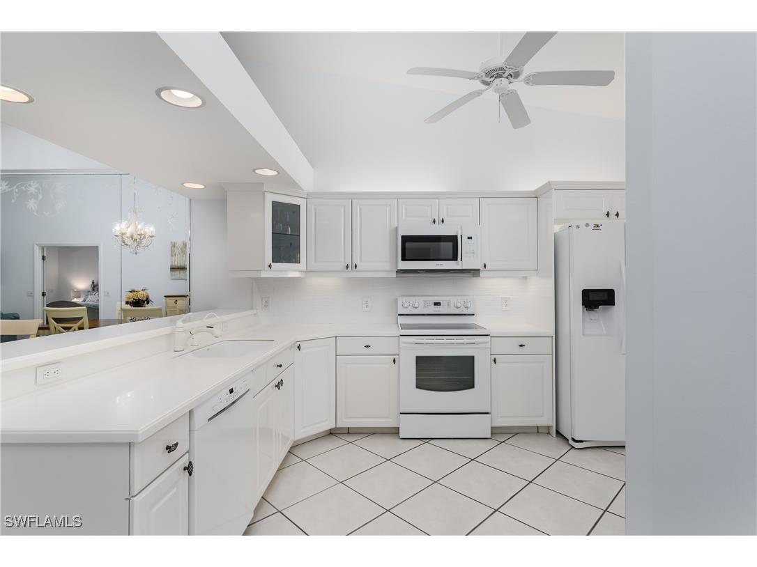 6660 Beach Resort Drive #16 Naples FL 34114 225084937 image3