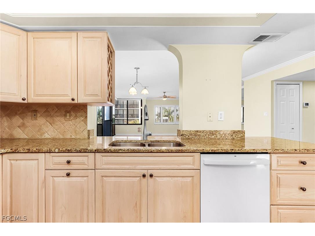 6660 Estero Boulevard #303 Fort Myers Beach FL 33931 2026010824 image17