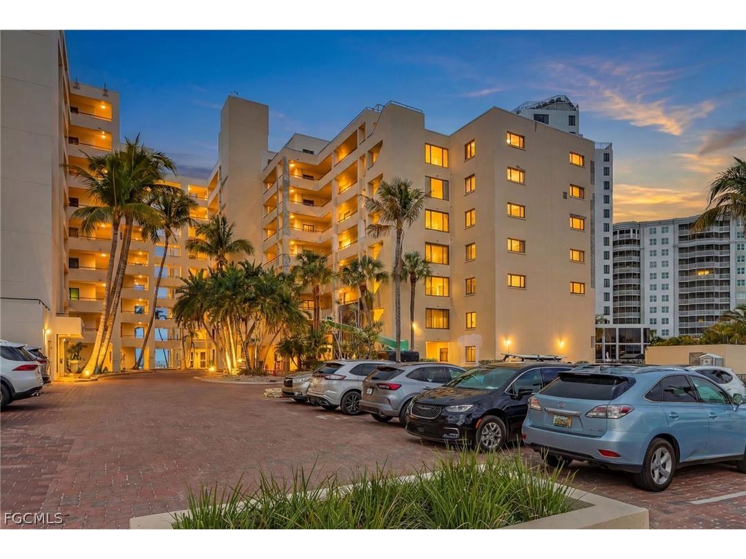 6660 Estero Boulevard #303 Fort Myers Beach FL 33931 2026010824 image3