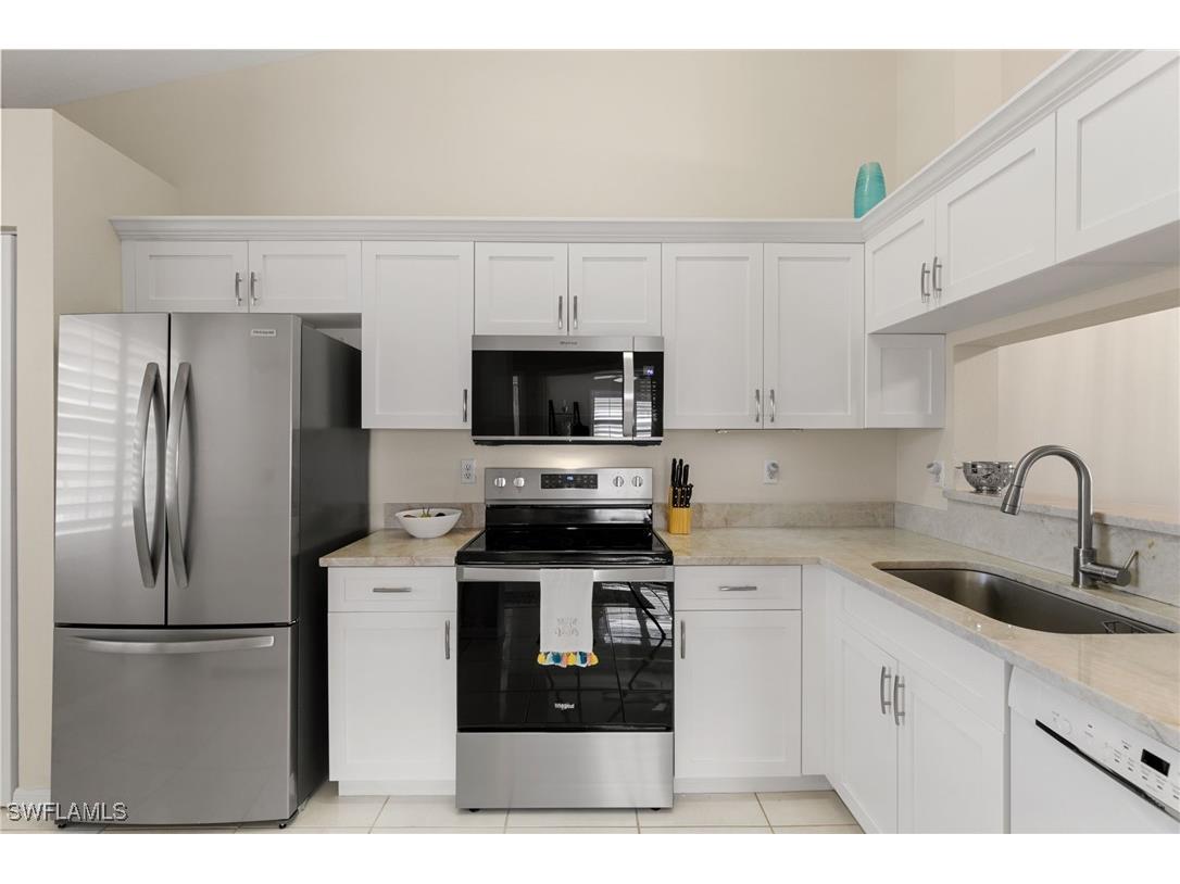 6660 Huntington Lakes Circle #204 Naples FL 34119 225079545 image7