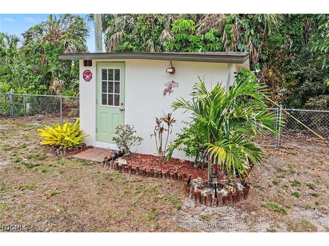 6665 E Tropicana Drive Fort Myers FL 33919 2026021519 image15