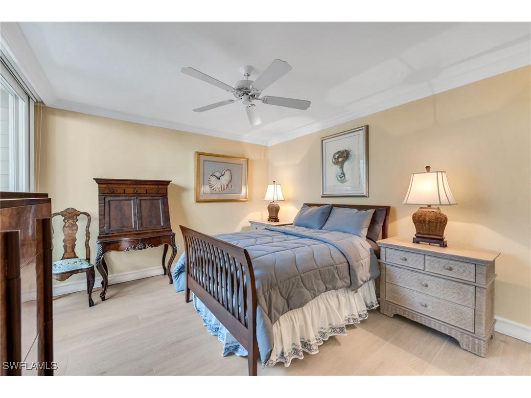 667 Bridgeway Lane Naples FL 34108 226001254 image13