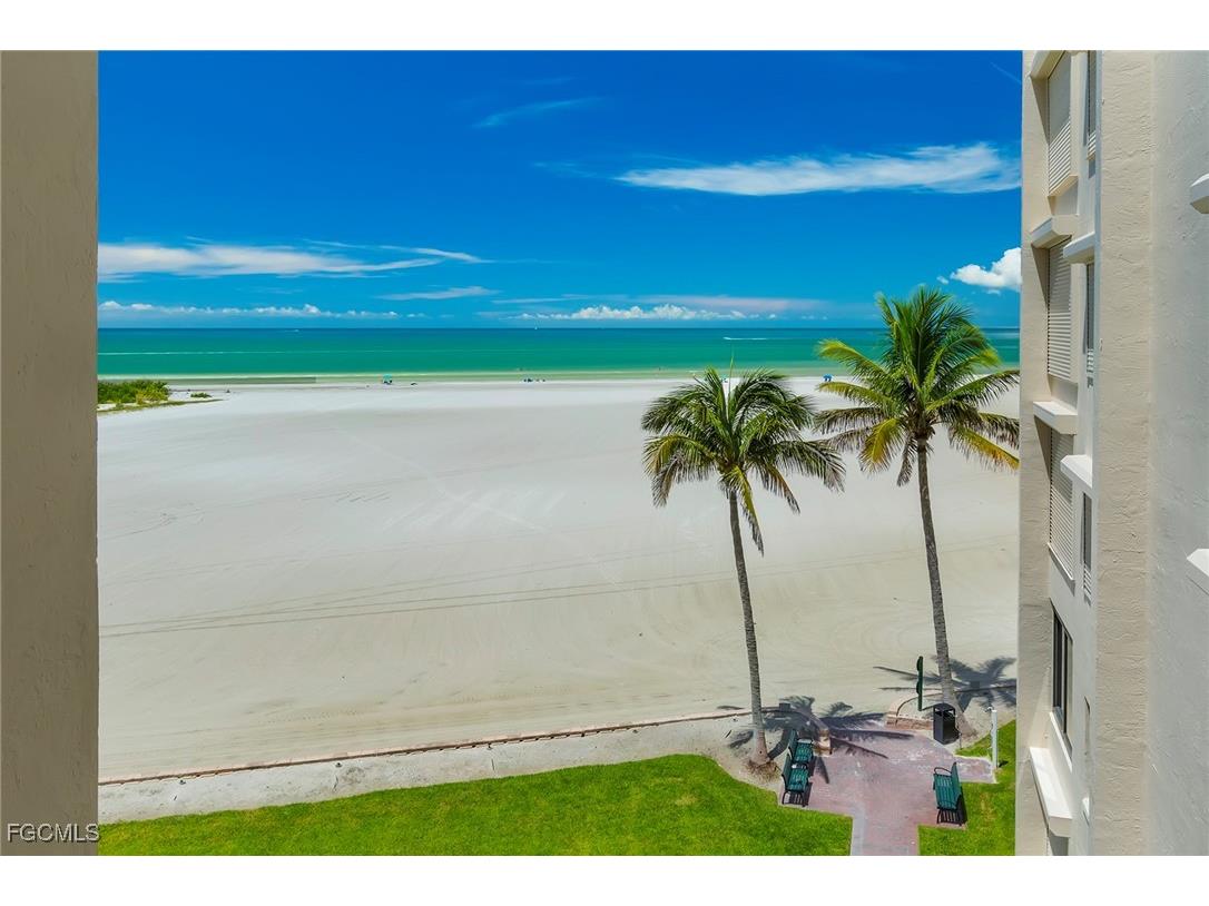 6670 Estero Boulevard #A505 Fort Myers Beach FL 33931 2025006264 image2