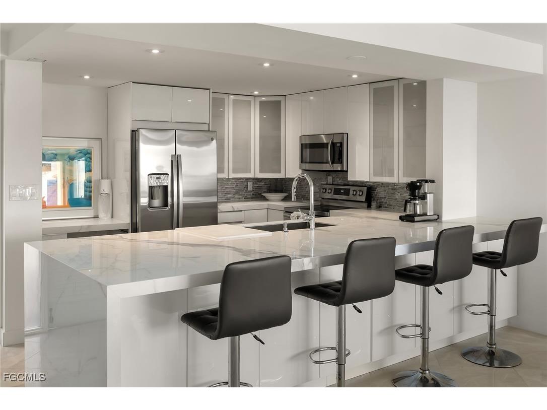 6670 Estero Boulevard #A604 Fort Myers Beach FL 33931 2025005210 image5