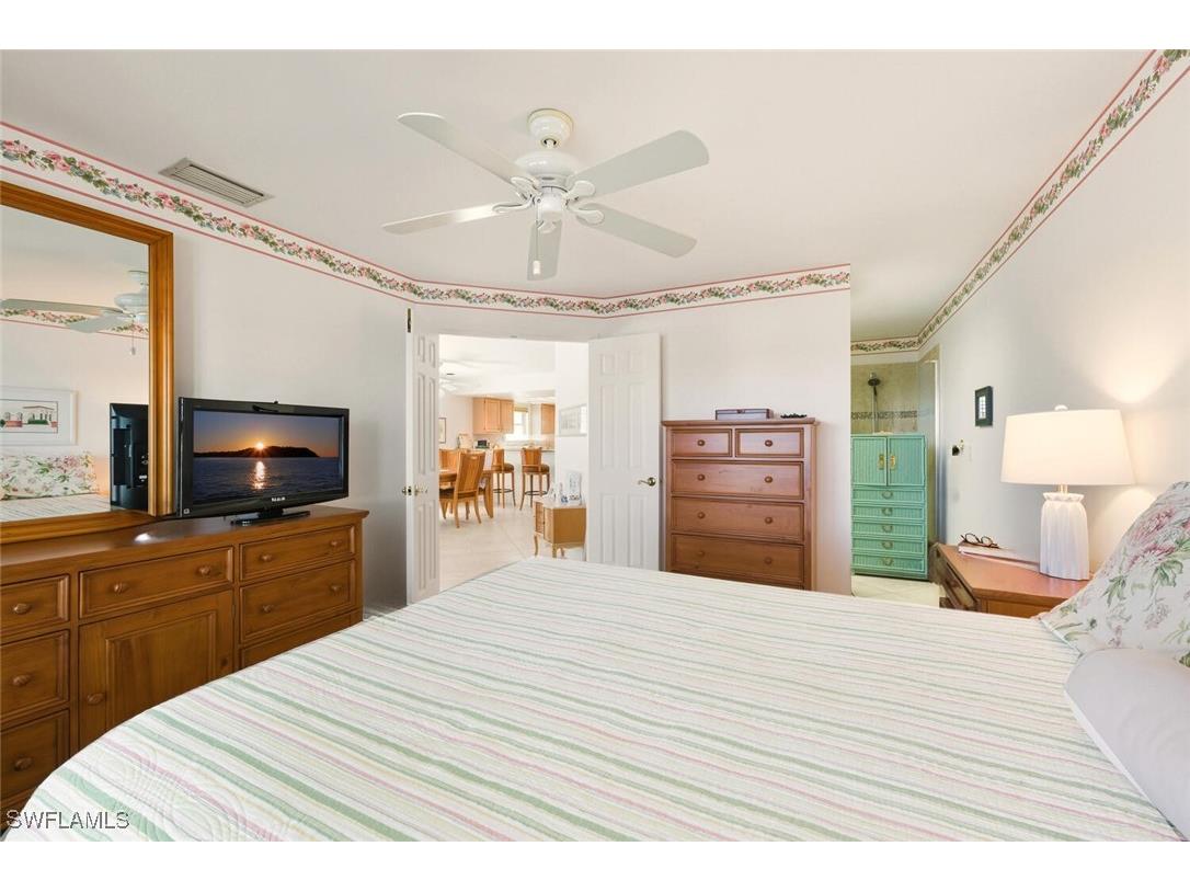 6670 Ilex Circle #4D Naples FL 34109 225077666 image14