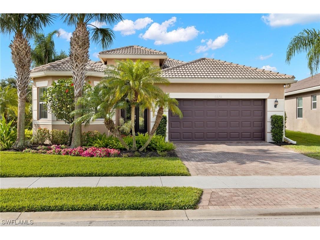 6670 Marbella Lane Naples FL 34105 223024057 image1