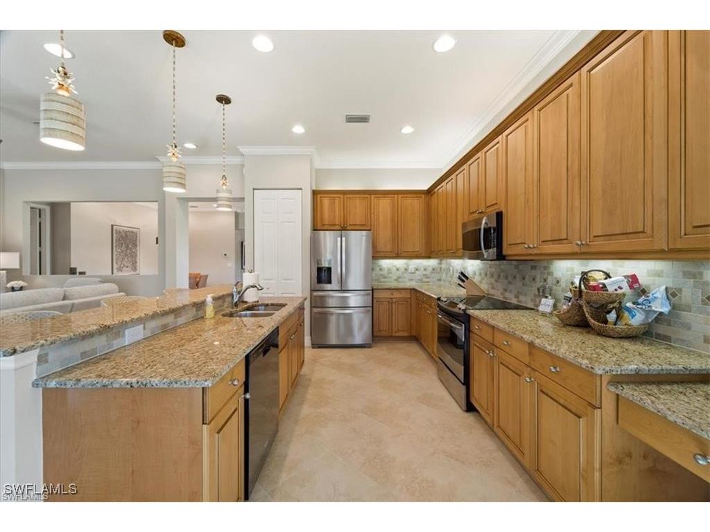 6670 Marbella Lane Naples FL 34105 225071295 image7