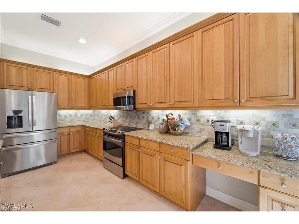 6670 Marbella Lane Naples FL 34105 225071295 image8