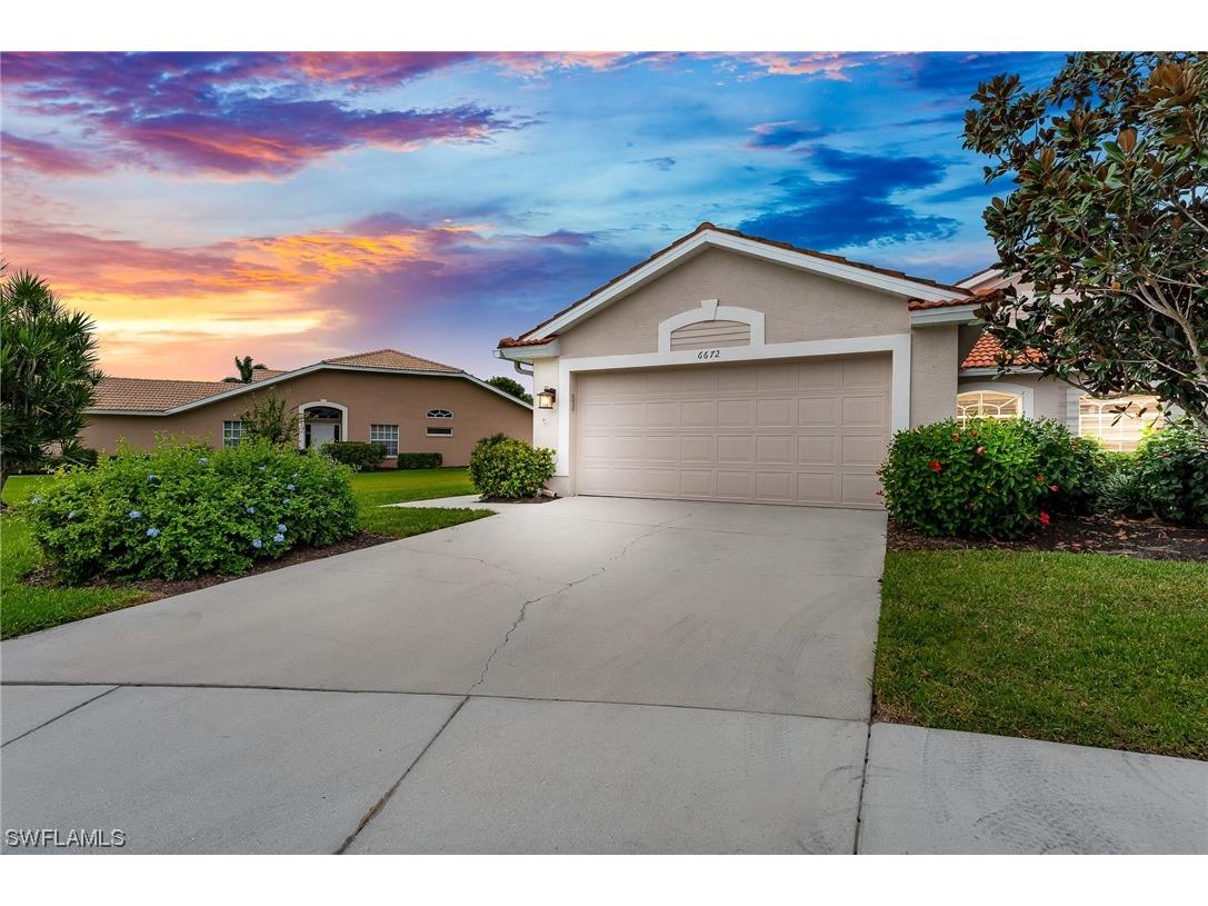 6672 Castlelawn Place #11 Naples FL 34113 224014611 image1