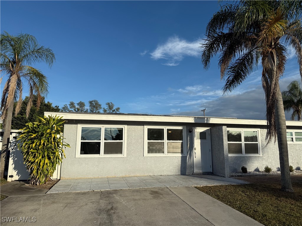 6675 Fiesta Way Fort Myers FL 33919 225079644 image1