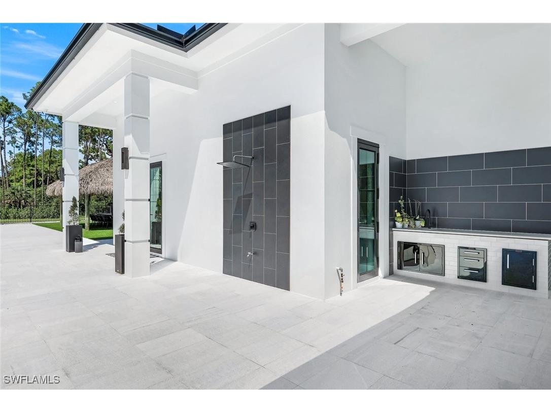 6677 Hunters Road Naples FL 34109 225071496 image17