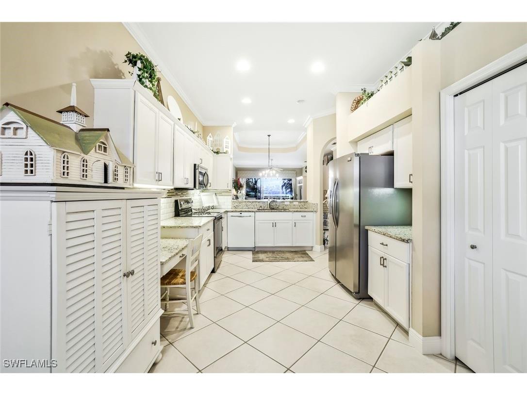 6679 Castlelawn Place #16 Naples FL 34113 225083430 image10