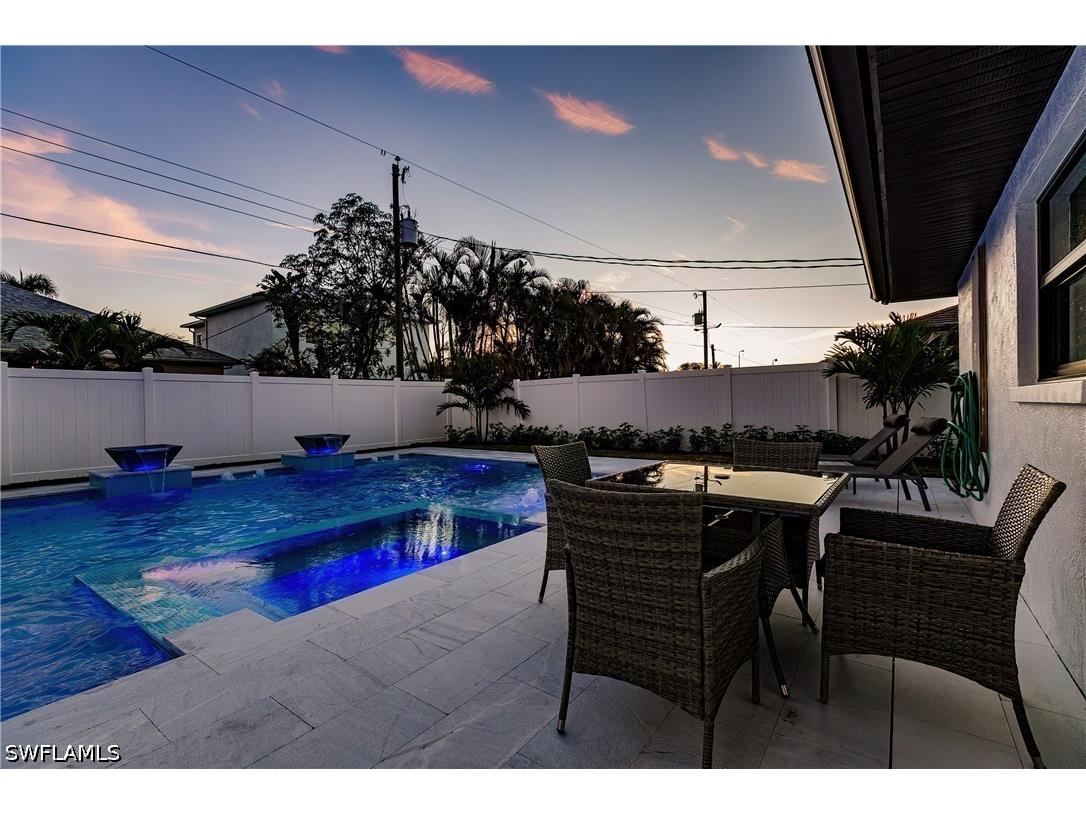 668 104th Avenue N Naples FL 34108 226015487 image12