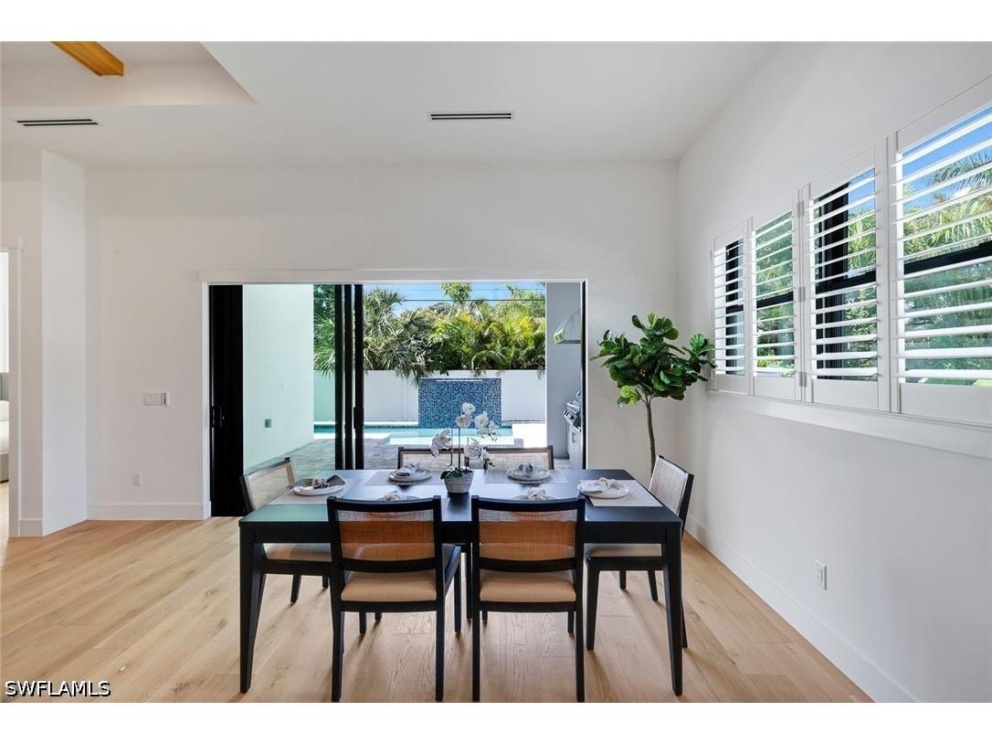 668 93rd Avenue N Naples FL 34108 226004232 image18
