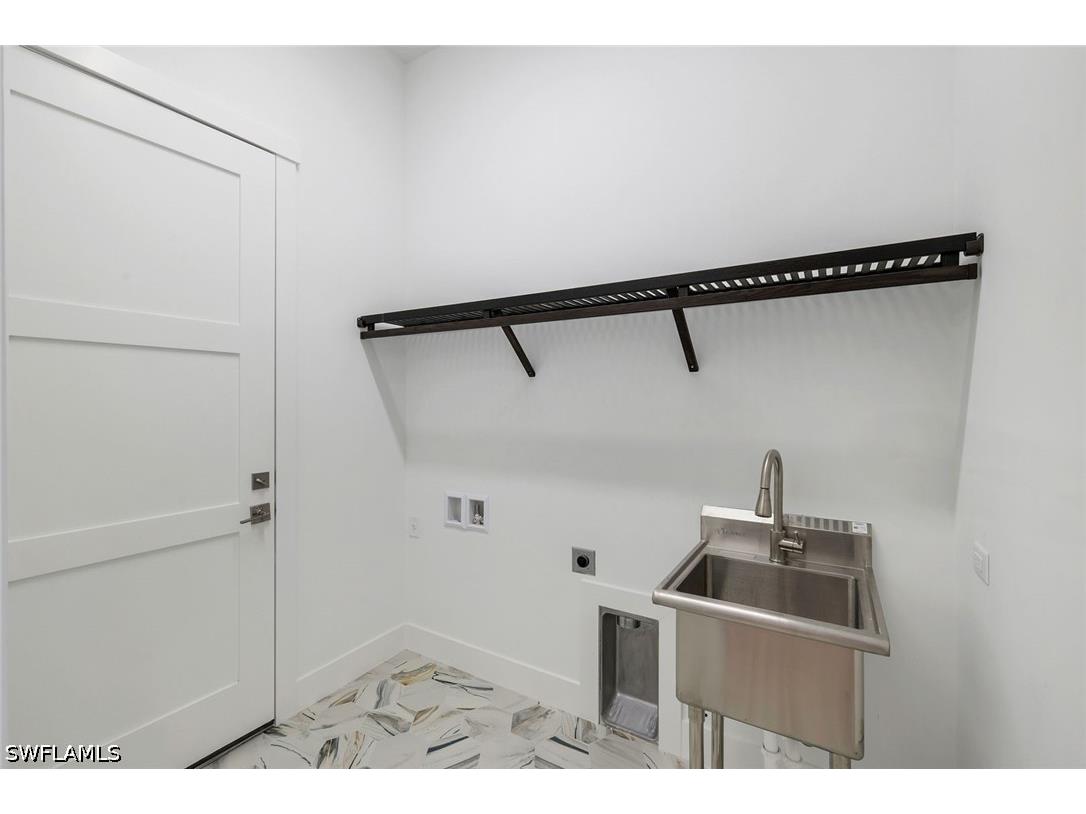 668 93rd Avenue N Naples FL 34108 226004232 image29
