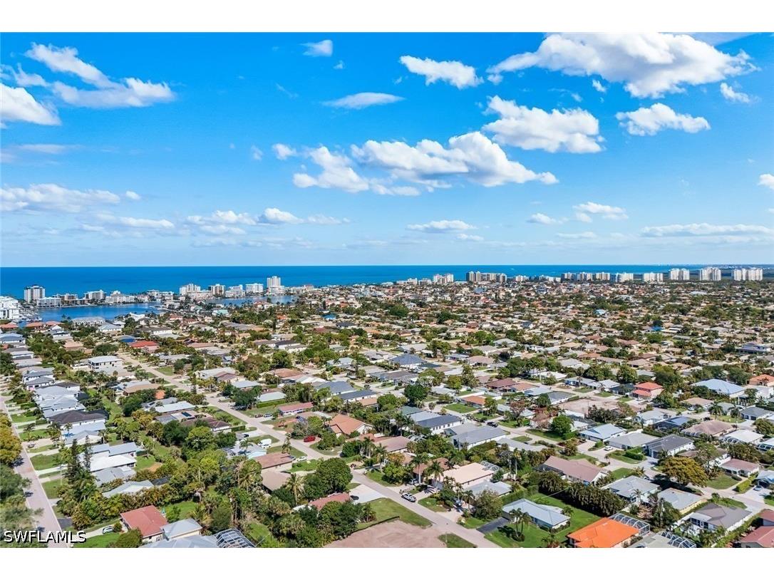 668 93rd Avenue N Naples FL 34108 226004232 image40