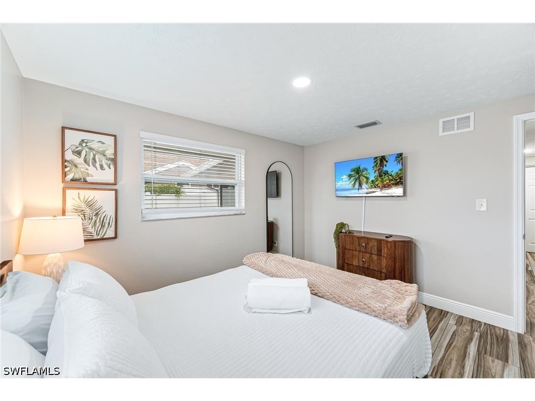 668 97th Avenue N Naples FL 34108 226021990 image10
