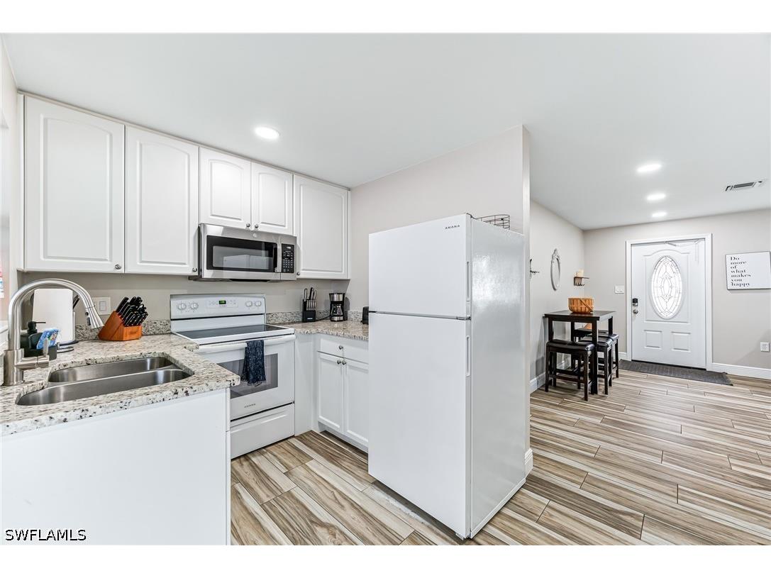 668 97th Avenue N Naples FL 34108 226021990 image31