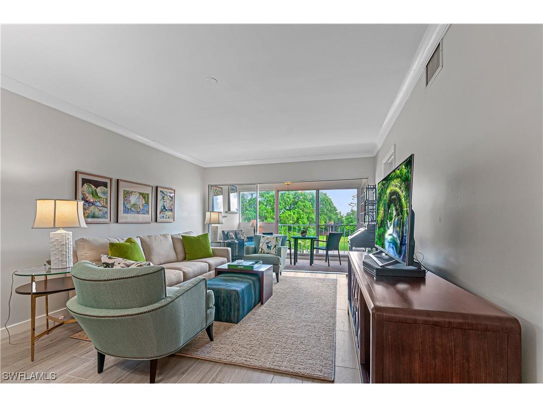 668 Broad Avenue S #J668 Naples FL 34102 223072184 image1