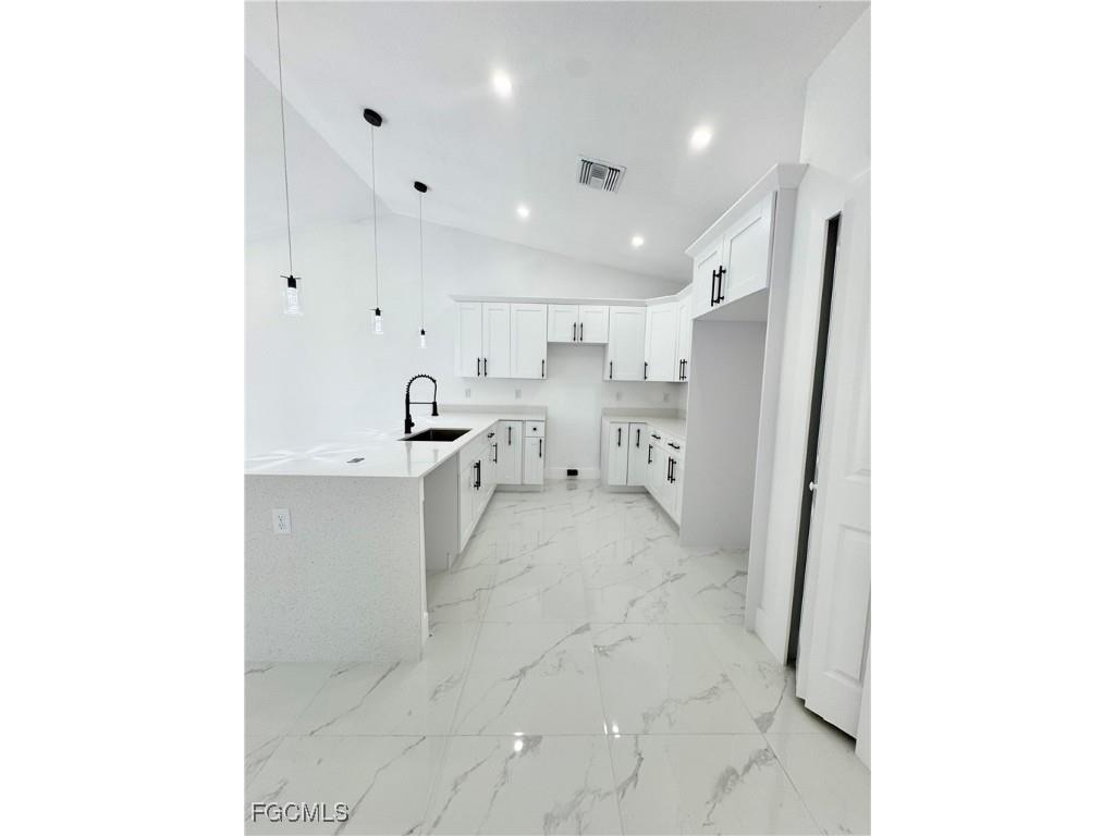 668 Chemstrand Street E Lehigh Acres FL 33974 2025013395 image8