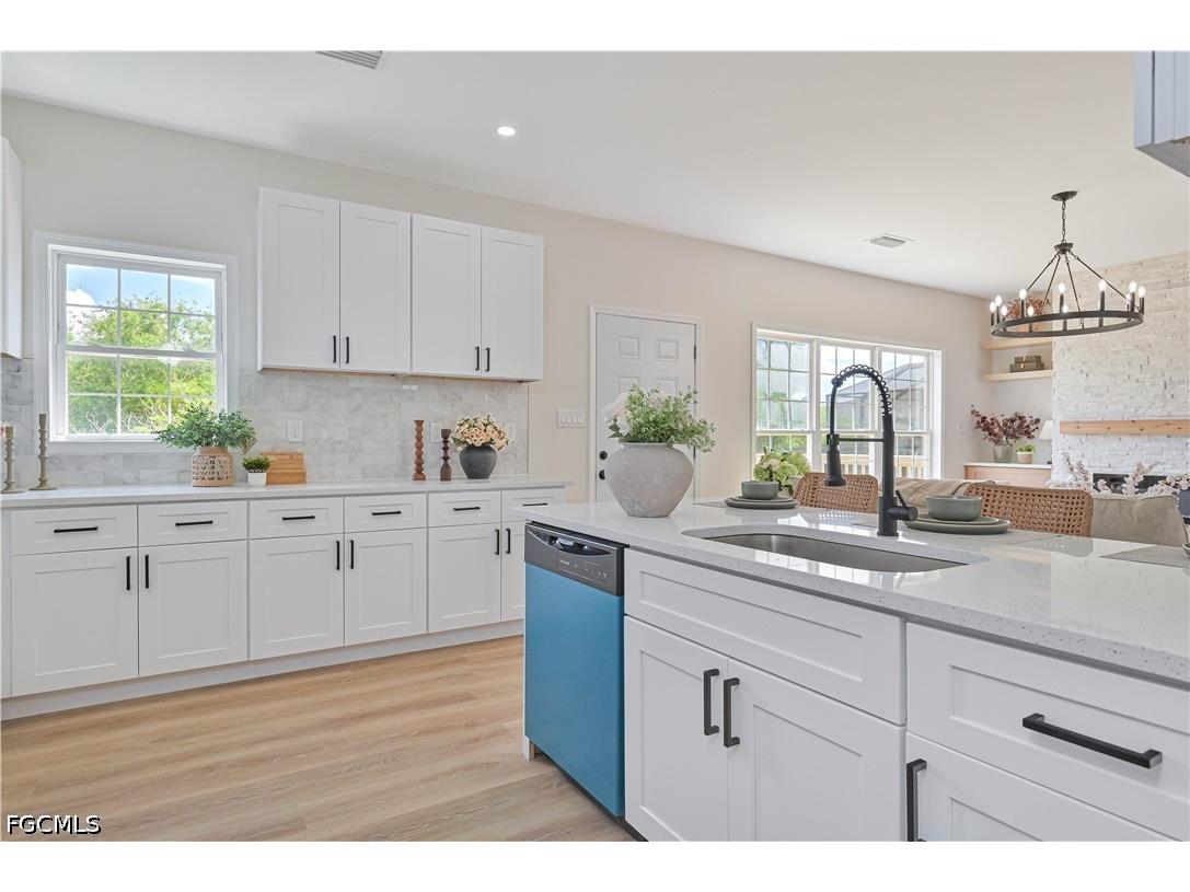 668 Kingsbury Street E Lehigh Acres FL 33974 2026016907 image11