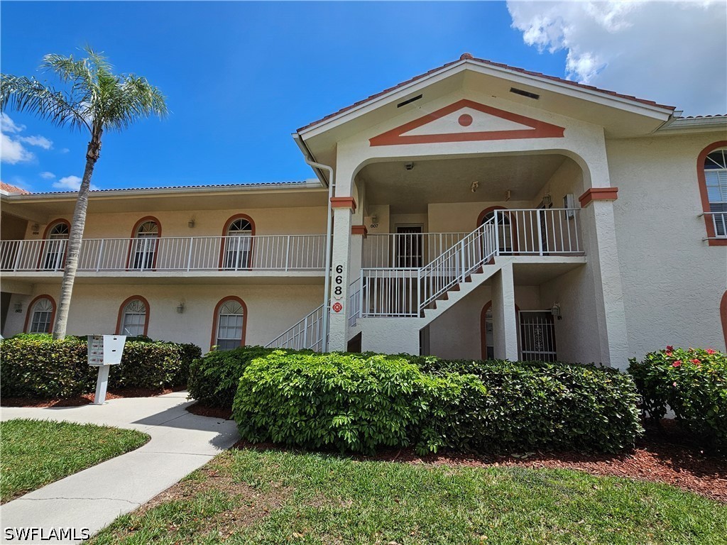 668 Mardel Court #807 Naples FL 34104 226014410 image1