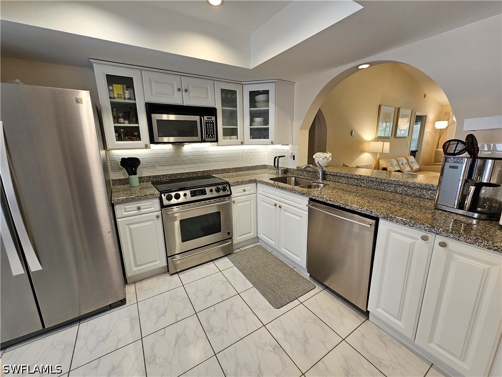 668 Mardel Court #807 Naples FL 34104 226014410 image19