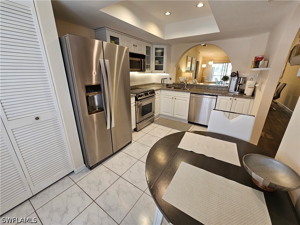 668 Mardel Court #807 Naples FL 34104 226014410 image20