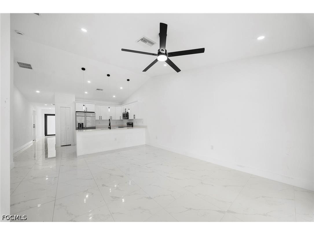668 Chemstrand Street E Lehigh Acres FL 33974 2026029844 image7