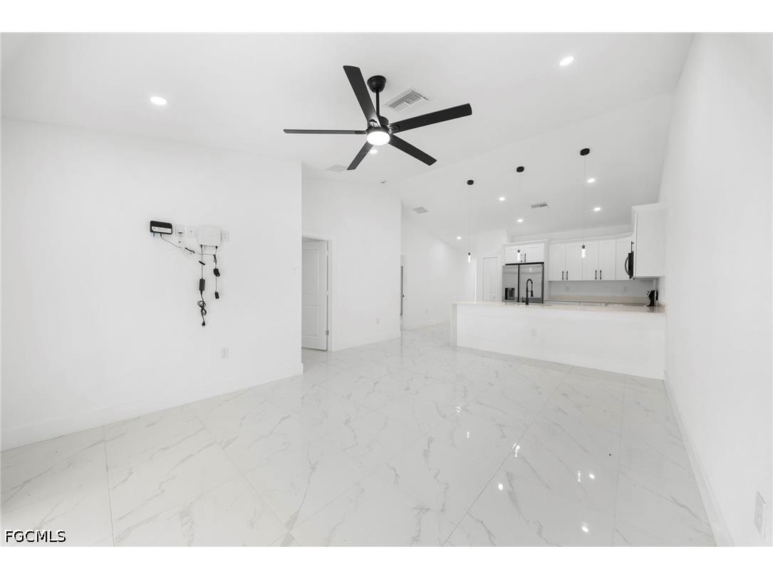 668 Chemstrand Street E Lehigh Acres FL 33974 2026029844 image8