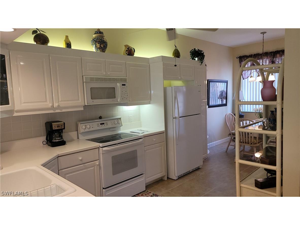 6680 Beach Resort Drive #1201 Naples FL 34114 226011579 image14